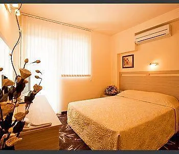 Expo Hotel 3*